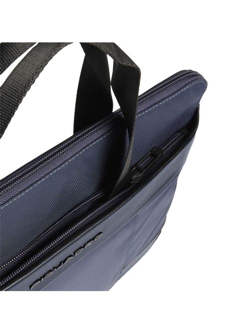 Custodia porta pc 13,3 con manici a scomparsa PIQUADRO | AC6810W129BBLU