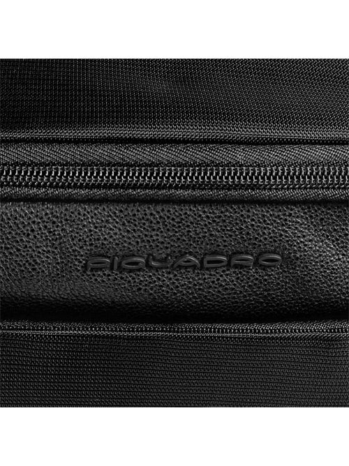 Beauty case in tessuto riciclato PIQUADRO | BY6021W138BN