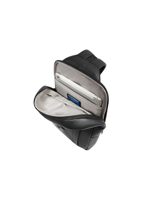 Zaino monospalla porta iPad PIQUADRO | CA6764W137BN